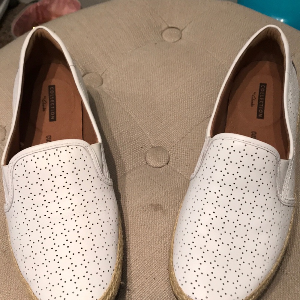 Clark’s leather slip on’s